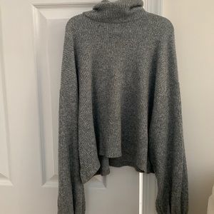 NWOT hollister grey turtleneck